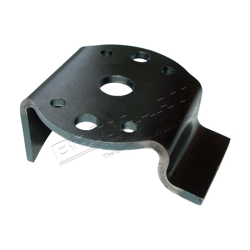 FRONT AXLE BRACKET N/S