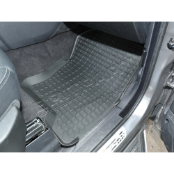 RUBBER MATS-DISCO 3 & 4-LHD