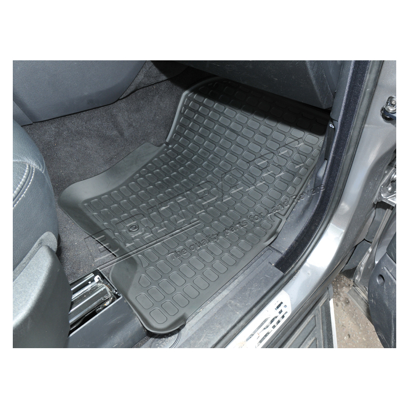 RUBBER MATS-DISCO 3 & 4-LHD